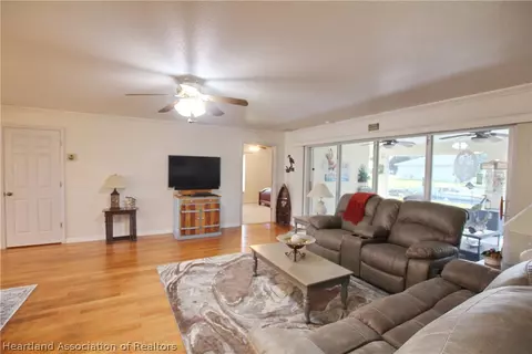 2009 Hunter Rd, Okeechobee, FL 34974 photo 18