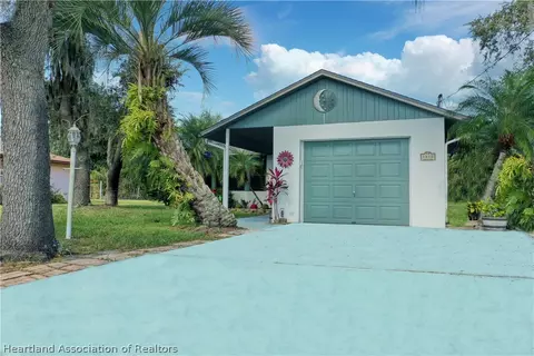 1812 Manatee Dr, Sebring, FL 33870 photo 3