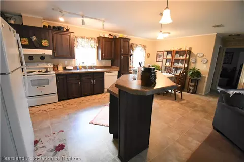 1690 Hurst Rd, Sebring, FL 33870 photo 2