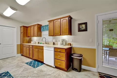 2830 Trellis Dr, Sebring, FL 33875 photo 6