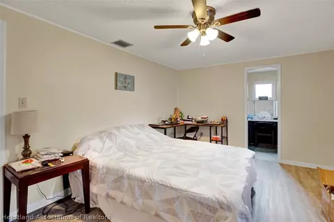 1121 Pine Ave, Frostproof, FL 33843 photo 15