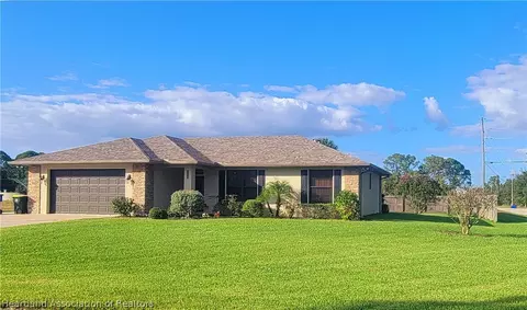 7552 Atsina St, Sebring, FL 33875 photo 2