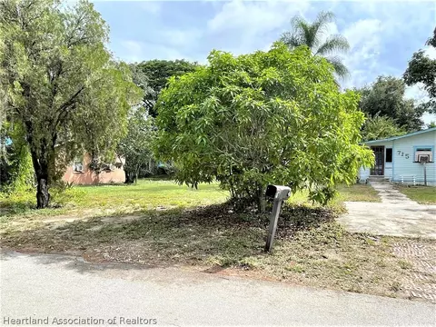 721 Lincoln Ave, Sebring, FL 33870 photo 1