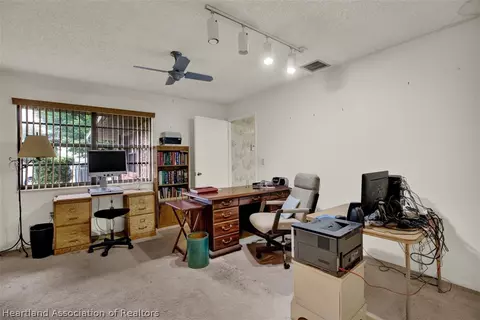 1655 Dinner Lake Dr, Sebring, FL 33870 photo 12