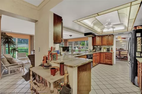 718 Golfside Ln, Sebring, FL 33870 photo 17
