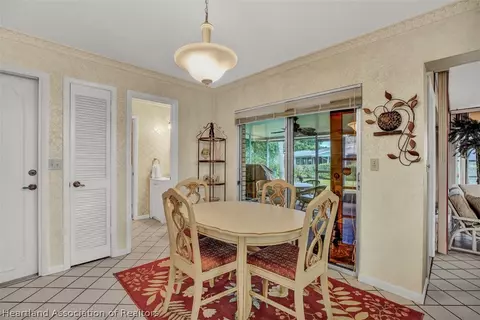 718 Golfside Ln, Sebring, FL 33870 photo 14