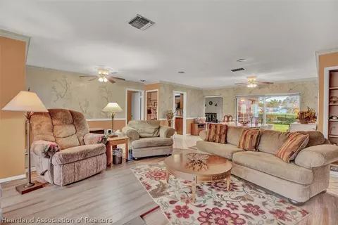 718 Golfside Ln, Sebring, FL 33870 photo 4