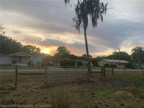 1500 Lakeshore Dr, Lorida, FL 33857 photo 13