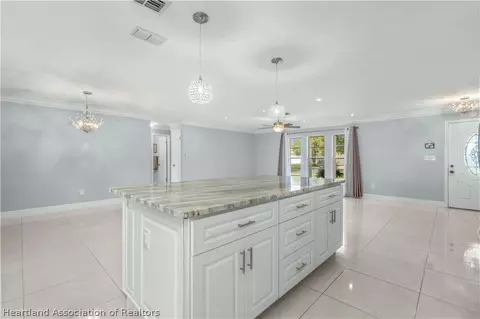 2011 Pasco Dr, Sebring, FL 33870 photo 6