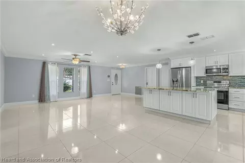 2011 Pasco Dr, Sebring, FL 33870 photo 5