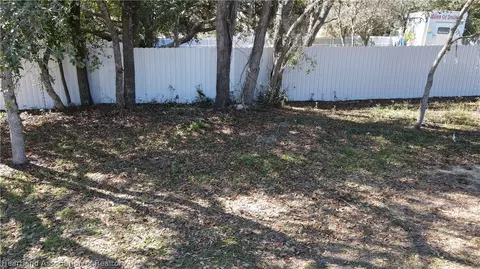 3205 Howze Ave, Sebring, FL 33870 photo 2
