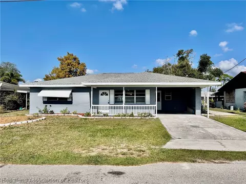 930 Kerry Dr, Sebring, FL 33870 photo 1