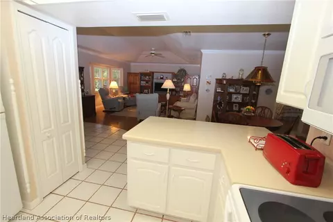 3918 Mandarin Rd, Sebring, FL 33875 photo 12