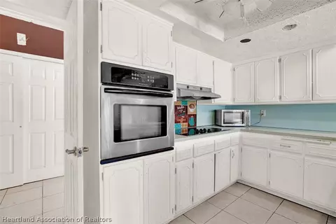 3204 Golfview Rd, Sebring, FL 33875 photo 10