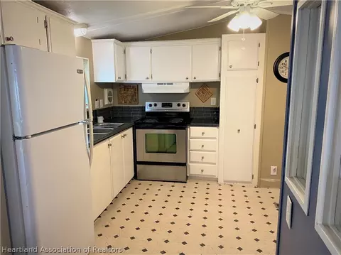 3307 Baxter Ave, Sebring, FL 33870 photo 9