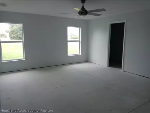 8017 Pine Glen Rd, Sebring, FL 33876 photo 5