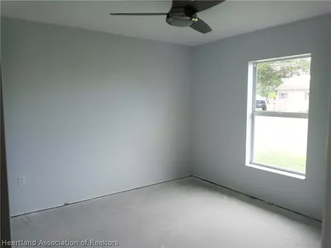8017 Pine Glen Rd, Sebring, FL 33876 photo 8
