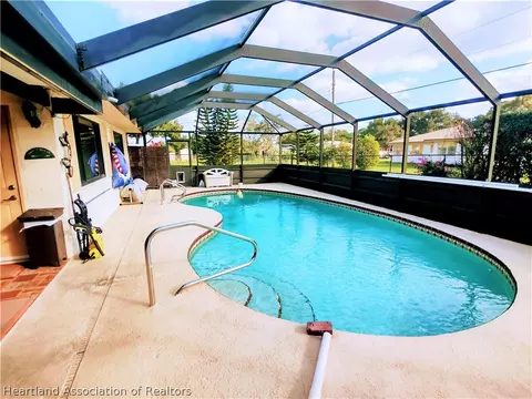 234 Swallow Ave, Sebring, FL 33870 photo 2