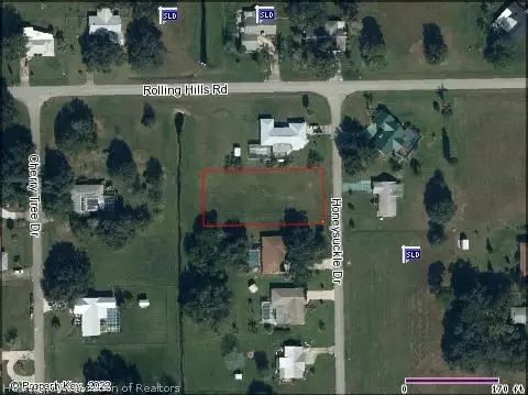 7616 Honeysuckle Dr, Sebring, FL 33876 photo 1