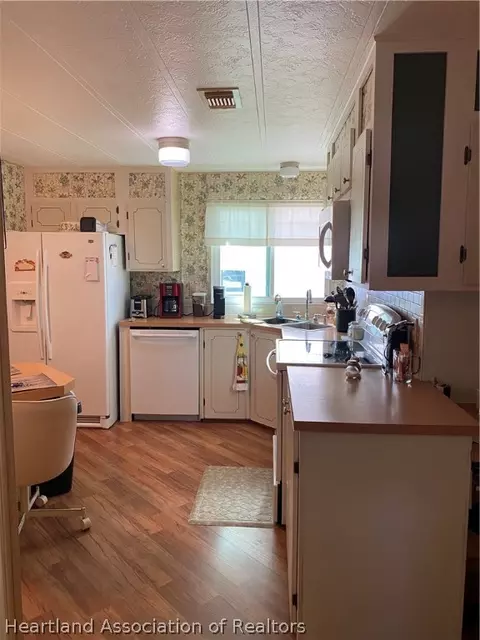 4003 E Briaridge Cir E, Sebring, FL 33870 photo 13