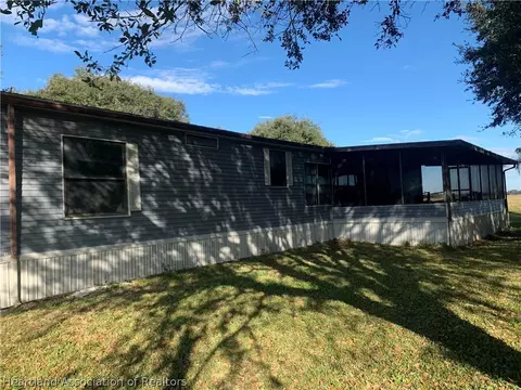17320 Broadwing Ln, Okeechobee, FL 34974 photo 4