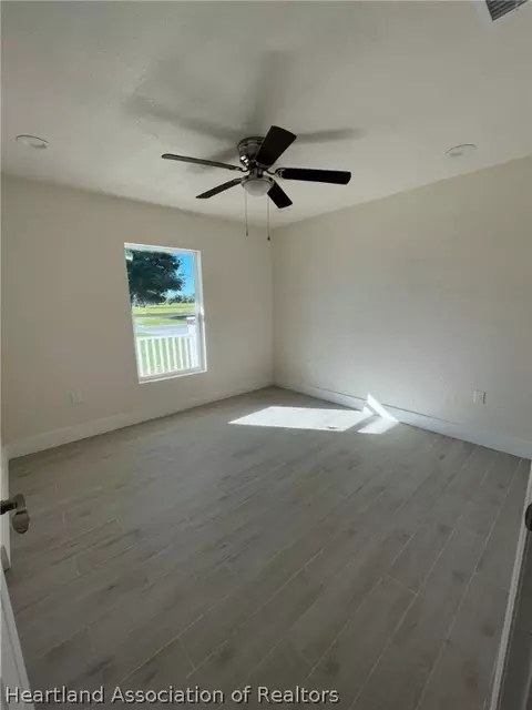 417 Cherry Tree Dr, Sebring, FL 33876 photo 18