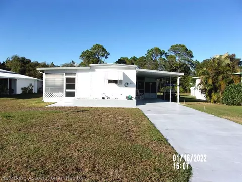 1810 Robin Ct, Sebring, FL 33870 photo 1