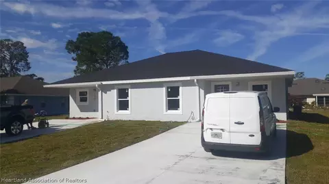 5702 Granada Blvd, Sebring, FL 33872 photo 2