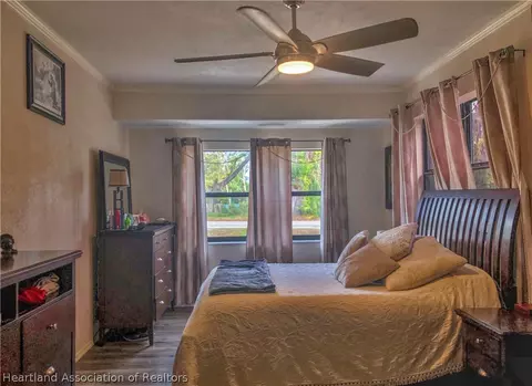 514 E Oak St, Wauchula, FL 33873 photo 2