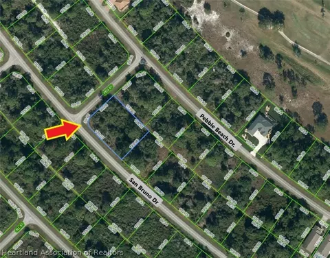 7013 San Bruno Dr, Sebring, FL 33872 photo 2