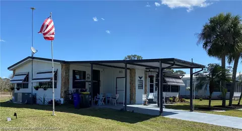 4004 Briaridge Cir E, Sebring, FL 33870 photo 3