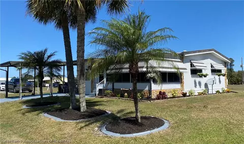 4004 Briaridge Cir E, Sebring, FL 33870 photo 2