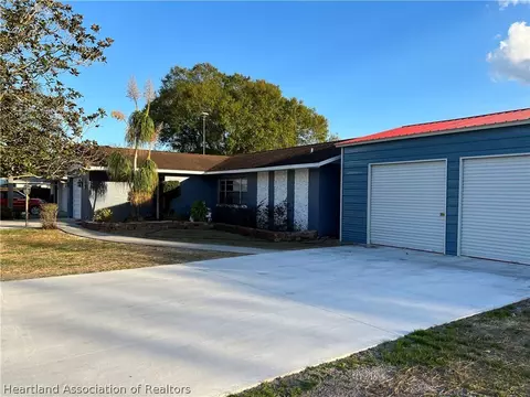 314 Sparrow Ave, Sebring, FL 33870 photo 2