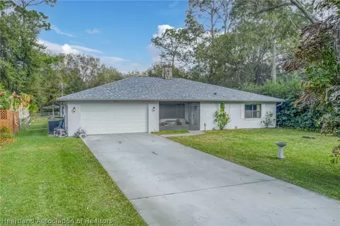 2124 Gresham St, Sebring, FL 33875 photo 1