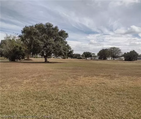 432 Ascot Ct, Sebring, FL 33876 photo 2