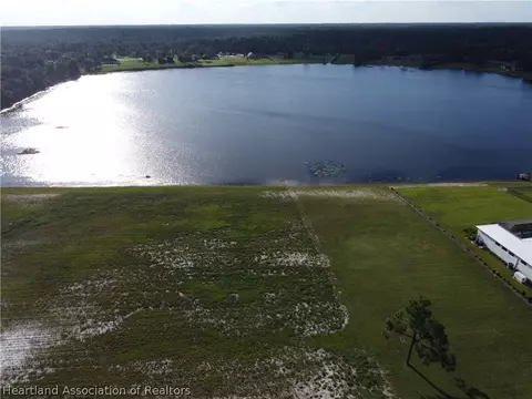5017 Lake Regency Dr, Sebring, FL 33875 photo 12