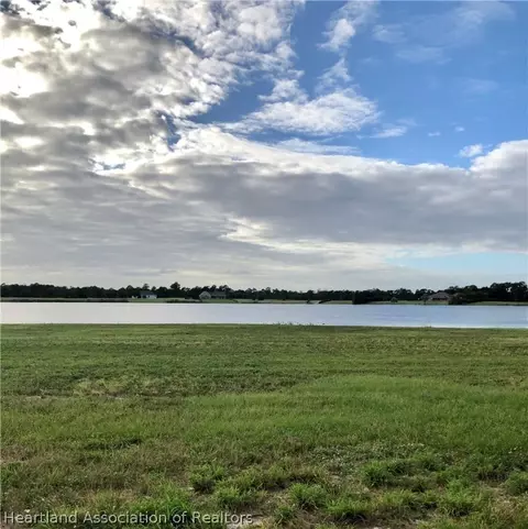 5017 Lake Regency Dr, Sebring, FL 33875 photo 11