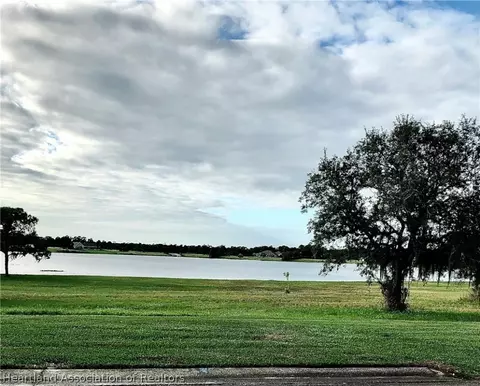 5017 Lake Regency Dr, Sebring, FL 33875 photo 8