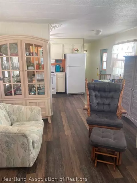 2907 Roger St, Sebring, FL 33872 photo 3