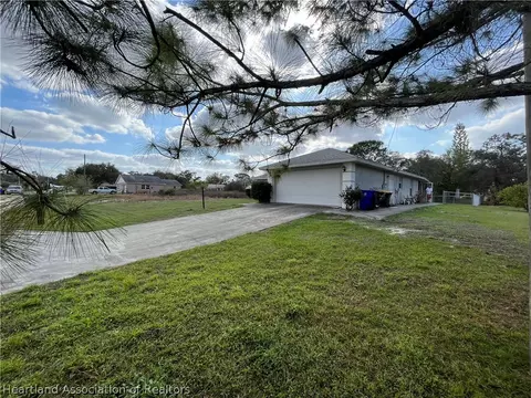 813 Lemans Dr, Sebring, FL 33872 photo 3