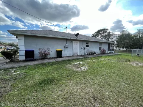 813 Lemans Dr, Sebring, FL 33872 photo 4