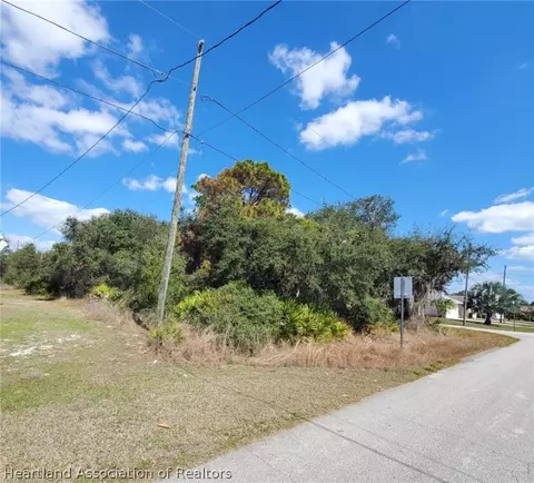 4500 Whiting Dr, Sebring, FL 33870 photo 3