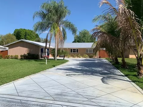 112 Spring Garden Rd, Sebring, FL 33870 photo 1