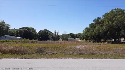 333 Fairview Ln, Lorida, FL 33857 photo 1