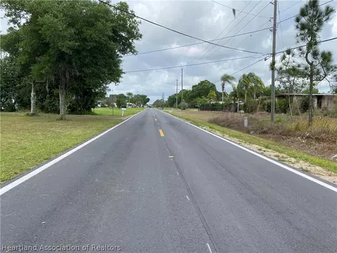 3616 Golfview Rd, Sebring, FL 33875 photo 7
