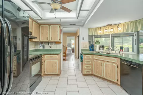 8132 Granada Rd, Sebring, FL 33876 photo 9