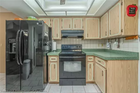 8132 Granada Rd, Sebring, FL 33876 photo 10