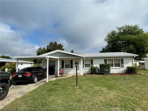 1328 Sunset Dr, Sebring, FL 33870 photo 1