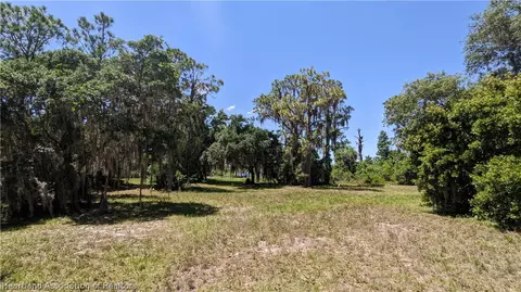 4038 Camp Shore Dr, Sebring, FL 33875 photo 9