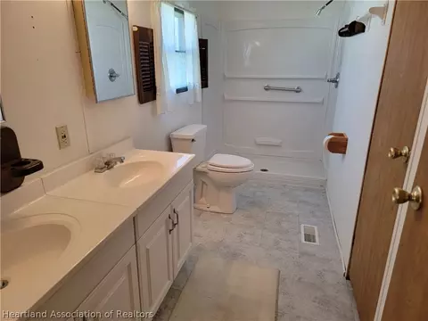 115 Sunbird Pl, Sebring, FL 33872 photo 12